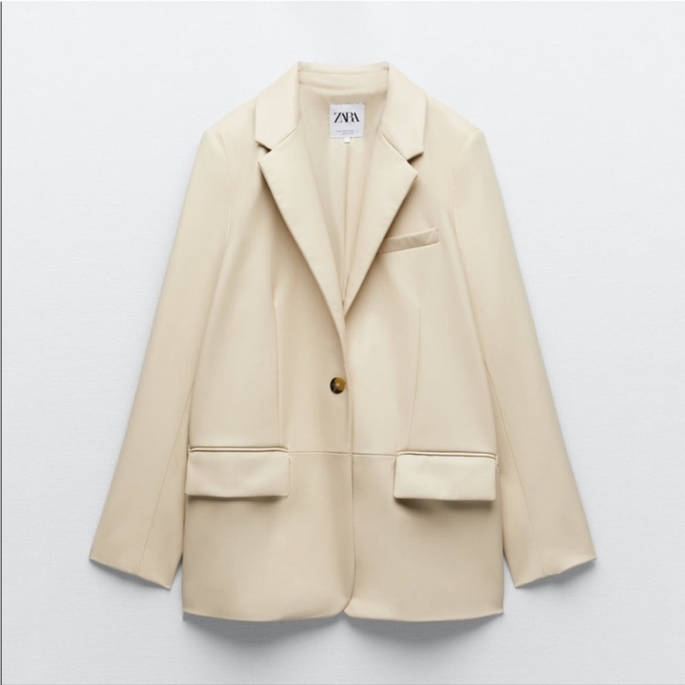 ZARA Faux Leather Blazer Cream / Ecru Straight Oversized Size Small